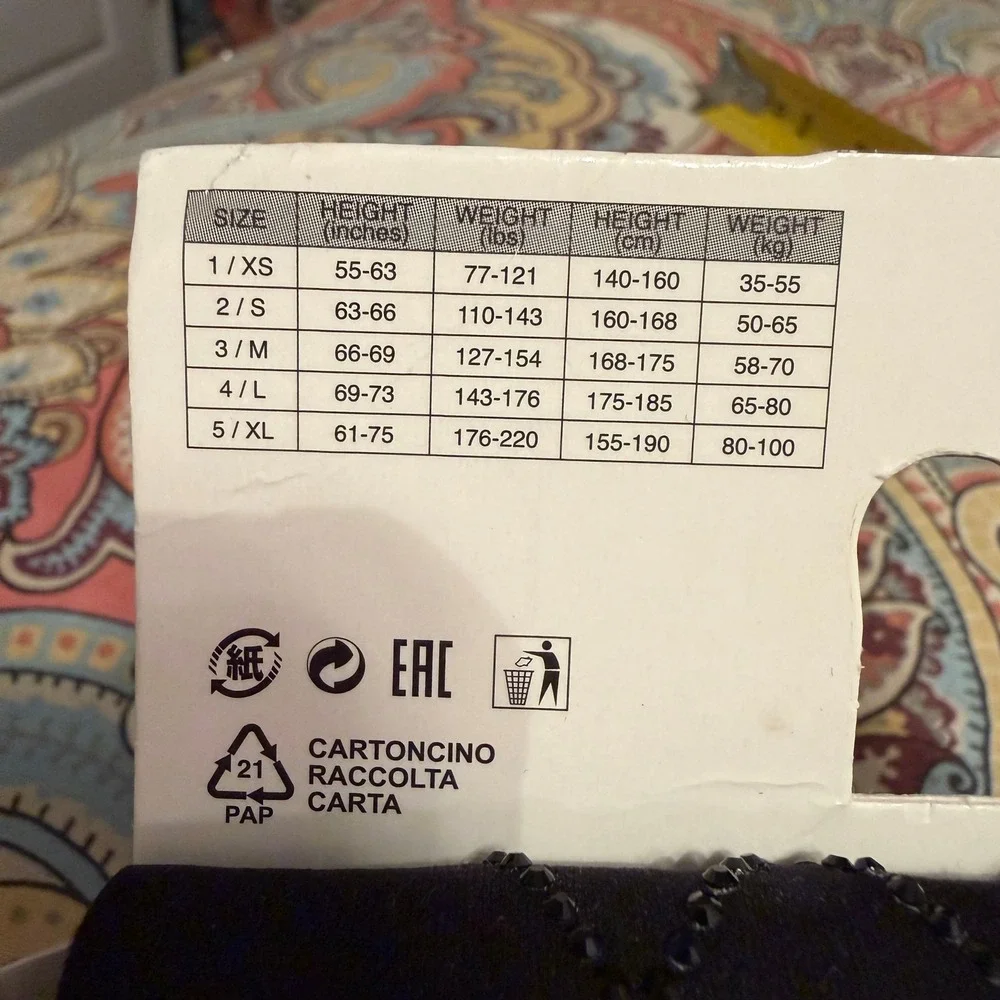 Calzedonia shiny legs